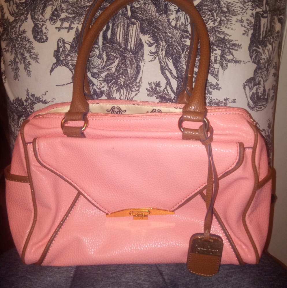 Jessica Simpson pink hand/shoulder bag